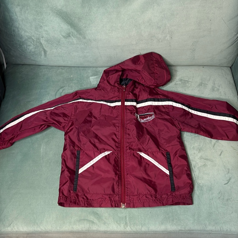 Vintage Red oak sportswear Arkansas Razor windbreaker 4T